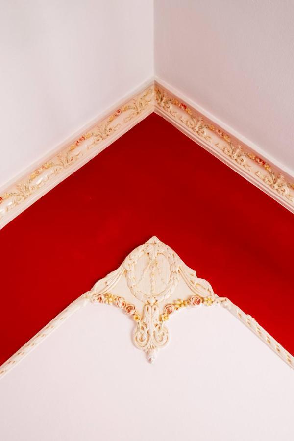 13 Open House Bed & Breakfast ปาแลร์โม ภายนอก รูปภาพ